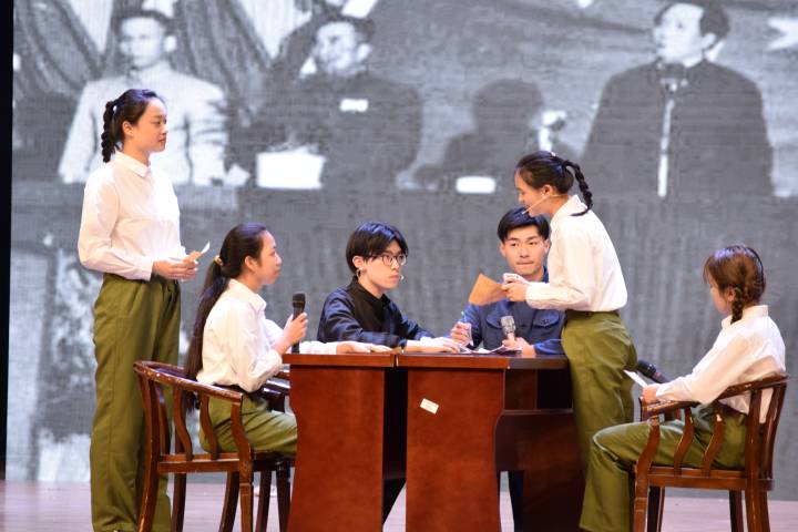 红色历史剧2.jpg 红色历史剧2.jpg
